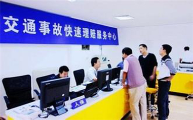 极速响应快速理赔｜人保财险咸宁分公司全力
